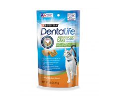 Pamlsok DentaLife cat chicken 8x40 g